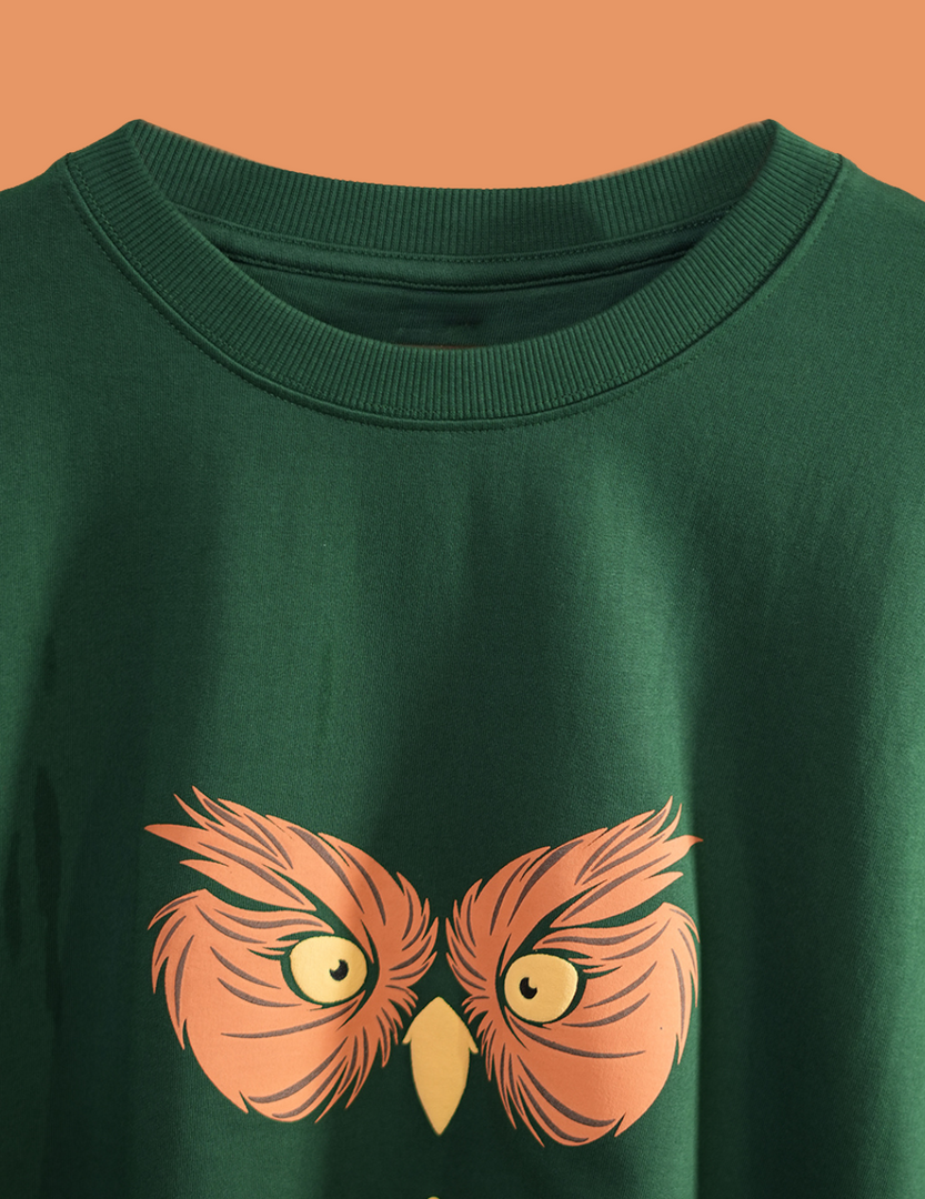 BOTTLE GREEN OWL FIGURE OVERSIZED T SHIRT