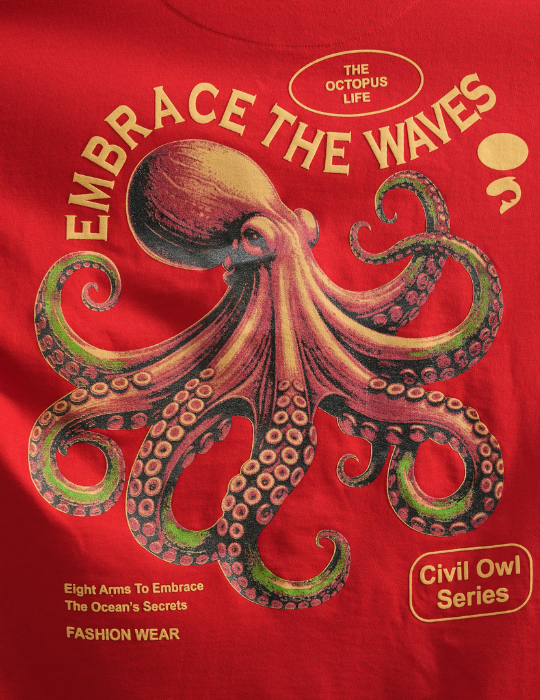 RED OCTOPUS OVERSIZED T SHIRT