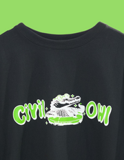BLACK CHILLING CROCODILE OVERSIZED T SHIRT