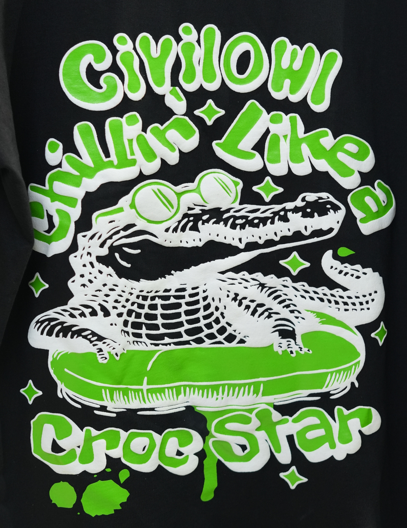 BLACK CHILLING CROCODILE OVERSIZED T SHIRT