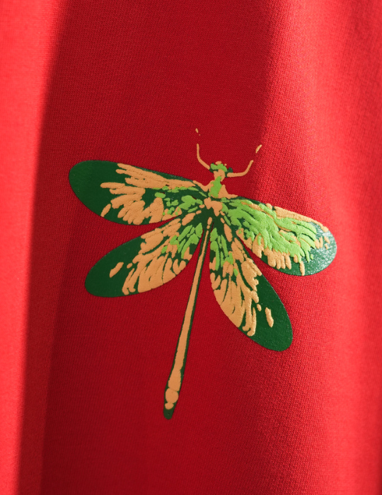 RED BUTTERFLY BEE OVERSIZED T SHIRT