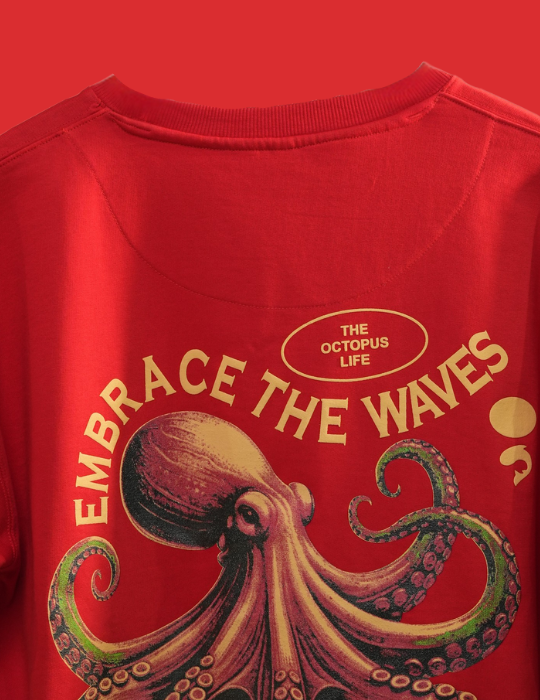 RED OCTOPUS OVERSIZED T SHIRT