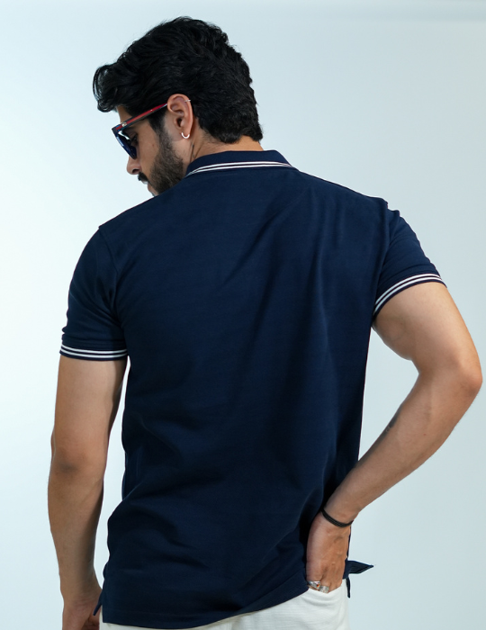 NAVY BLUE SIDE OWL COLLAR T SHIRT
